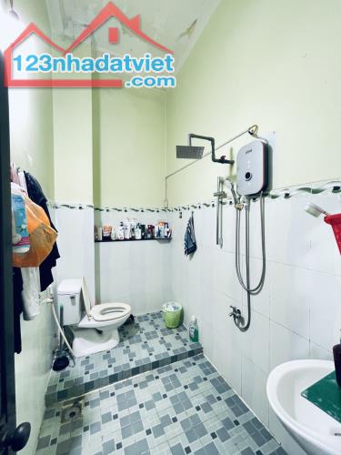 NHÀ ĐẸP GÒ DẦU  TÂN QUÝ – 82M² – HẺM XE HƠI 5M – VỊ TRÍ ĐẮC ĐỊA NHỈNH 9T. CÒN TL. - 4