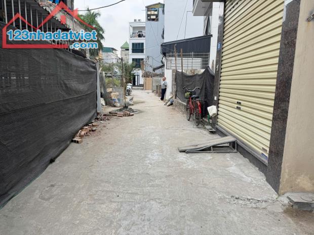Chính chủ cần bán gấp mảnh đất thổ cư đẹp tọa lạc tại trung tâm tổ 1 phường Phúc Lợi