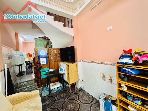 Bán Nhà Riêng Vươn Chuối Q3 _Khu Phân Lô - 33m2 Nhỉnh 6 tỷ