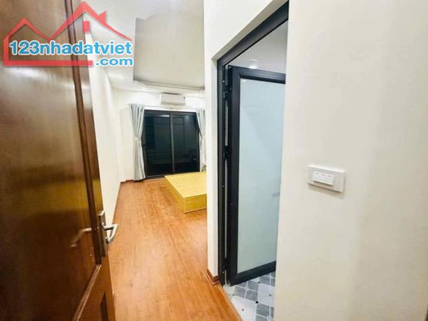 SỐC-BÁN NHÀ KIM CHUNG, HOÀI ĐỨC-30M-3 NGỦ-MẶT TIỀN 3,7M- VÀI BƯỚC Ô TÔ QUA NHÀ-GIÁ CHỈ - 2