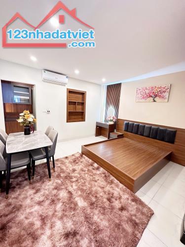 Bán gấp nhà 6 tầng 10 phòng Full đồ Mễ Trì Thượng, DT 62.2m2, MT 4m, Giá 10.7 tỷ