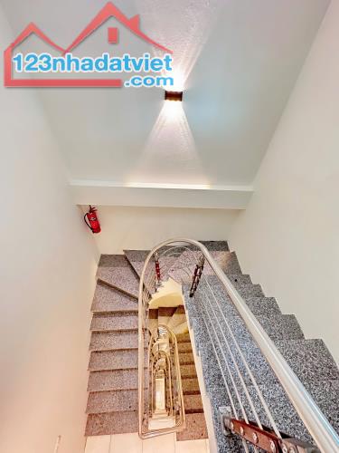 Bán gấp nhà 6 tầng 10 phòng Full đồ Mễ Trì Thượng, DT 62.2m2, MT 4m, Giá 10.7 tỷ - 5