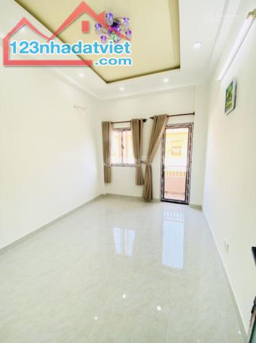 Bán nhà ngay Bình Đông hẻm xe hơi, Q. 8, 4x13m, 4 PN, giá nhỉnh 4 tỷ - 2