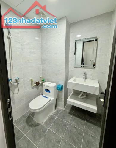 Bán nhà Vũ Tông Phan - Dòng tiền nhận lãi 12 tháng đều đều - 48m2  5T  Nhỉnh 10 tỷ. - 2