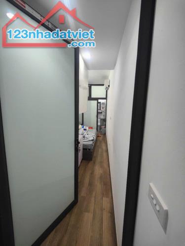 Bán nhà nguyên căn ngõ 381 Bạch Mai, Hai Bà Trưng 20m x 5T giá 3.45 tỷ, sổ đỏ GD - 3