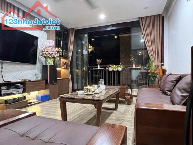 BÁN NHÀ DƯƠNG KHUÊ CẦU GIẤY, PHÂN LÔ, 3 ÔTÔ TRÁNH, VỈA HÈ, KINH DOANH, HƠN 19 TỶ