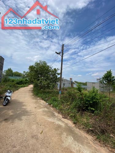 BÁN ĐẤT THỔ CƯ 250m2 600tr CHÍNH CHỦ – VỊ TRÍ ĐẸP
