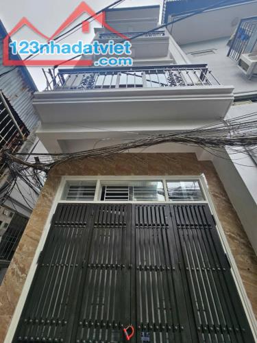 BÁN NHÀ VĂN QUÁN - 7,65 tỷ -  NGÕ THÔNG RỘNG - 35m2/4 Tầng LÔ GÓC
