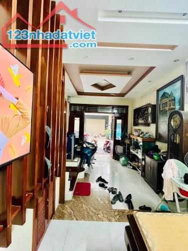 Liền Kề Hàng Bè KĐT Kiến Hưng, Mậu Lương, Phân Lô Vỉa Hè Ô Tô, 50m2 4 Tầng Giá 12,6 Tỷ - 1