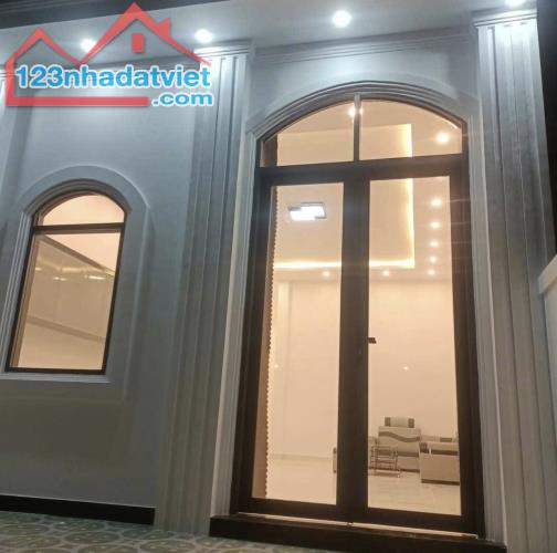 Kẹt tiền bán gấp nhà mới Nguyễn Thị Lắng – Tân Phú Trung – Củ Chi – 690 Triệu - SHR