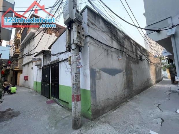 Bán đất ngõ 88 giáp nhị 100M lô góc hoàng mai