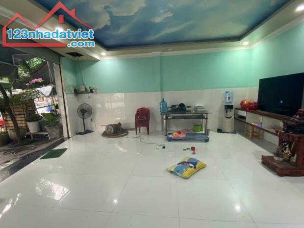 CHỦ NGỘP BANK CẦN BÁN GẤP MẶT TIỀN LÊ THỊ RIÊNG - NGANG KHỦNG 10.4m,  GIÁ NHỈNH 9TỶ TL - 1