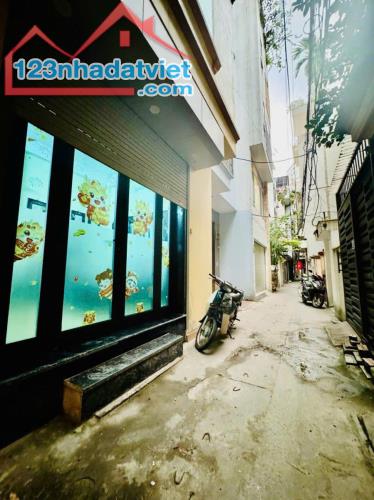 Mình cần bán nhà 62m2 Tại Phố Vũ Trọng Phụng, Thanh Xuân, Hà Nội - 1