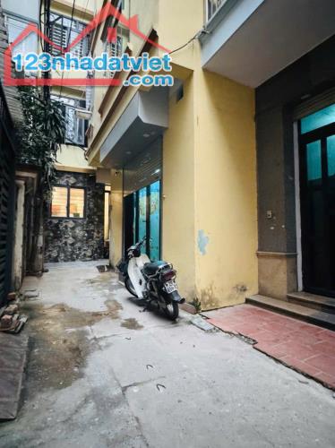 Mình cần bán nhà 62m2 Tại Phố Vũ Trọng Phụng, Thanh Xuân, Hà Nội - 3