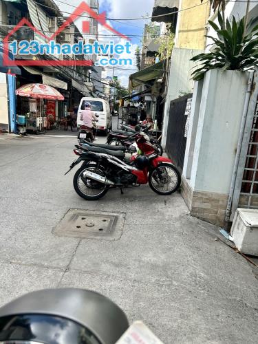 NHÀ BÁN ĐƯỜNG TÔN THẤT THUYẾT- XE HƠI TÓI NHÀ- THUẬN TIỆN ĐI  LẠI -TRỤC ĐƯỜNG THÔNG VỚI - 2