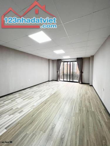 Bán nhà ngõ 17 Đại Mỗ Năm Từ Liêm DT 32m, nhà 5 tầng, MT 3.6m, giá 5.8 tỷ ĐT 0986383826 - 2