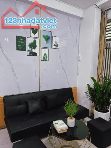 Phòng trọ Ký túc xá Thành Thái Quận 10 giá rẻ, an ninh, sạch sẽ - 1