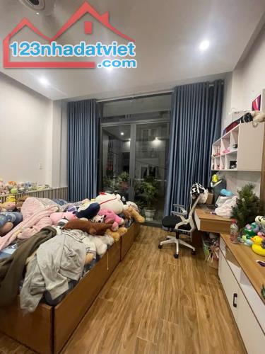 🌟NHÀ MỚI ĐẸP CHUẨN “CHẤT” – PHÚ THỌ HÒA – HẺM XE HƠI – 3 TẦNG CHỈ 7.5 TỶ