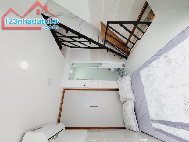 Chỉ 1.85 Tỷ Có Nhà Phạm Văn Đồng - Hẻm Ôtô Đỗ Cửa - 3 Tầng 2PN - 2