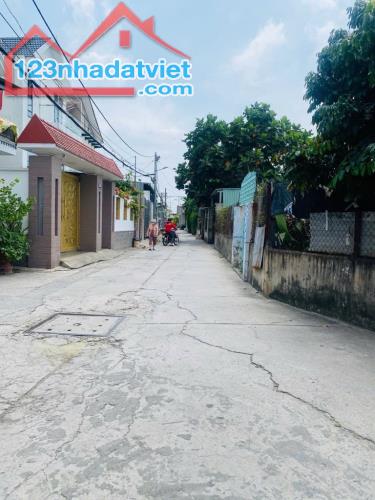 Hóc Môn bán đất full thổ cư diện tích rộng gần đường Nguyễn Ảnh Thủ phù hợp làm nhà vườn - 2