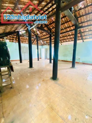 Hóc Môn bán đất full thổ cư diện tích rộng gần đường Nguyễn Ảnh Thủ phù hợp làm nhà vườn - 3