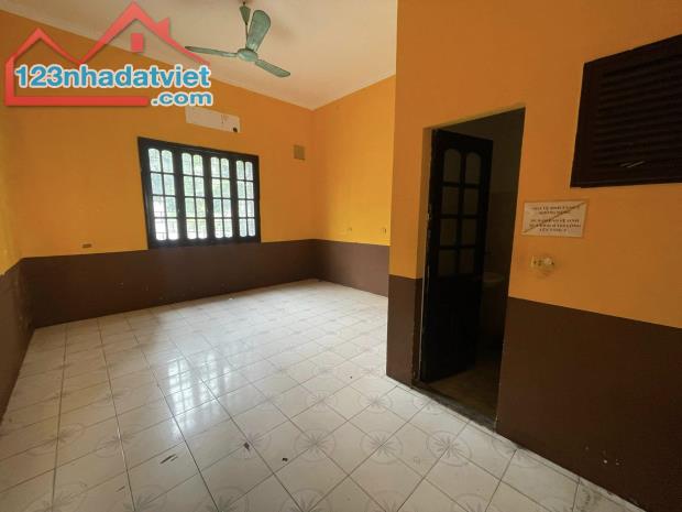 Bán nhà mặt phố Đốc Ngữ - BA ĐÌNH, kinh doanh sầm uất 66m 5tầng 19.1tỷ - 3