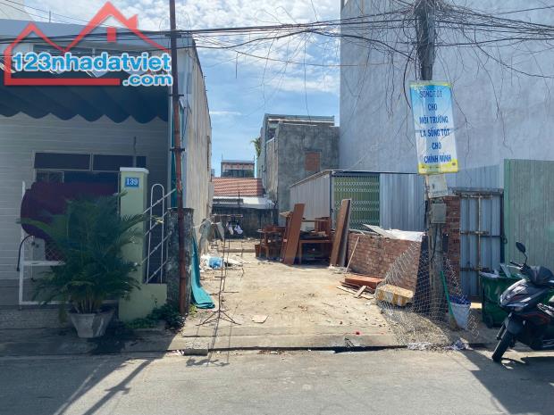 Bán lô đất MT đường Nguyễn Thiện Kế-gần biển lô sạch đẹp ,DT 99,7m2 giá 7ty3 LH 0942992361