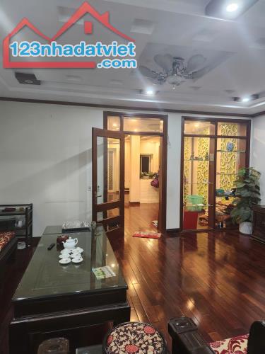 Biệt thự 2 thoáng Tam Trinh – HM, 90m x4 tầng, mặt tiền 6m, giá nhỉnh 30 tỷ, gara ô tô trá - 2