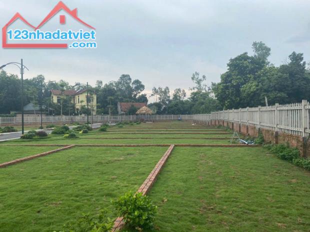 BÁN ĐẤT THỔ CƯ 72M2 - VỊ TRÍ VÀNG MINH PHÚ - SÓC SƠN - HÀ NỘI - CHỈ 1.65 TỶ - SỔ ĐỎ CHÍNH - 3