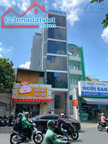 CHO THUÊ SÀN SẴN NT VĂN PHÒNG - 35m2 NGAY TRUNG TÂM QUẬN 1, VIEW ĐẸP, CHỈ 15 TRIỆU/THÁNG