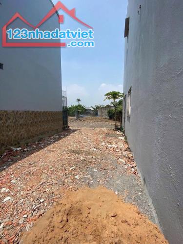 Bán Đất DT 1600M2 P. Bửu Hoà, gần trường Mầm Non Song Khuê, cách Nguyễn Tri Phương vô 50M