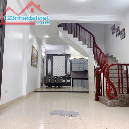 Chính chủ chị gái cần bán. Nhà đẹp ở ngay, Giá mềm nhất khu vực - 4