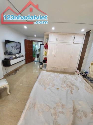 Bán Nhà 5 Tầng Khu Vực Trần Hưng Đạo,Hạ Long. DT:54.7m2 Oto Đỗ Cửa !!! - 5
