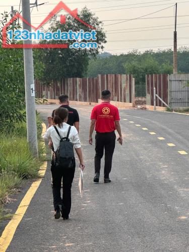CẦN BÁN GẤP LÔ ĐẤT TÂN ĐỊNH THÀNH PHỐ MỚI BÌNH DƯƠNG GIÁ 680 TRIỆU - 2