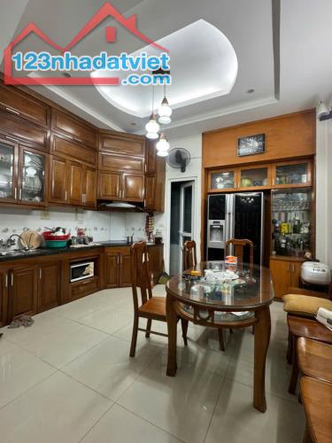NHÀ ĐẸP MỄ TRÌ NGÕ NÔNG,Ô TÔ GẦN,DÂN XÂY,NỘI THẤT ĐẦY ĐỦ GIÁ 9.2 TỶ - 1