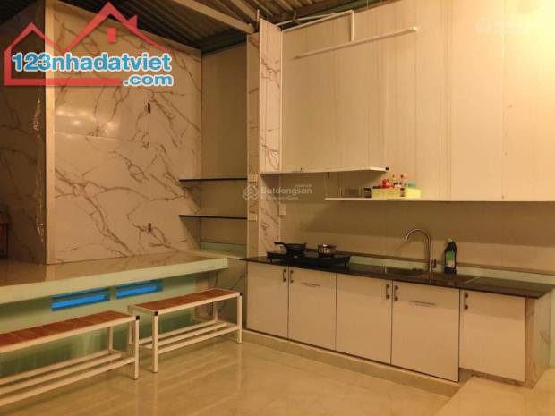 Phòng trọ ký túc xá Quận 10 đầy đủ tiện nghi chỉ 950k/ tháng trọn gói miễn phí điện nước