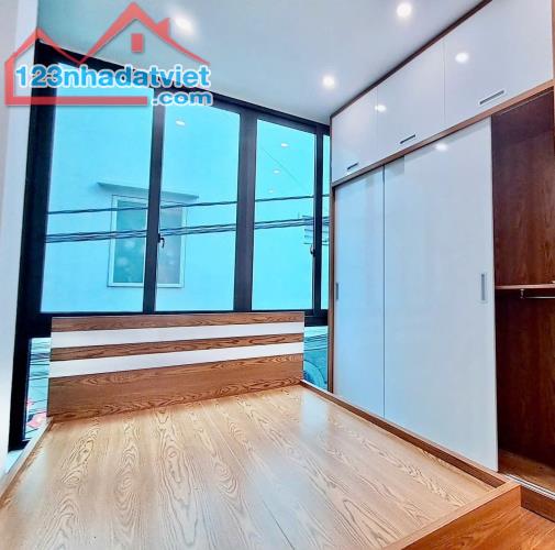 Chỉ 6 tỷ nhà Thái Thịnh Thịnh Quang mới đẹp KD tốt ngõ to thông sát phố 33m 5T đủ nội thất - 3