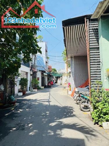 HẺM XE TẢI THÔNG - GIÁP PHAN HUY ÍCH - GÒ VẤP - GIÁ 4.98 tỷ