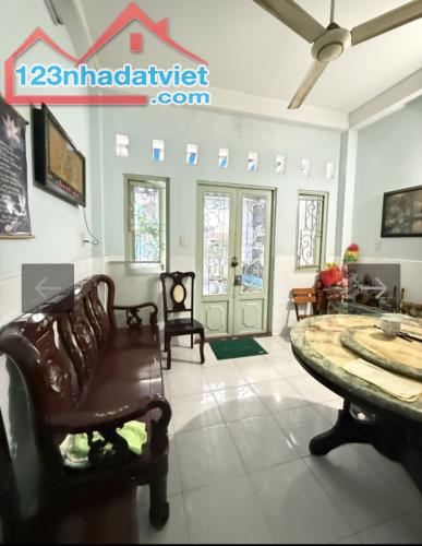 Mặt tiền VIP Cô Giang, Q.1, DT: 4 X 20m, Năm tầng, giá 36 tỷ 5. - 4