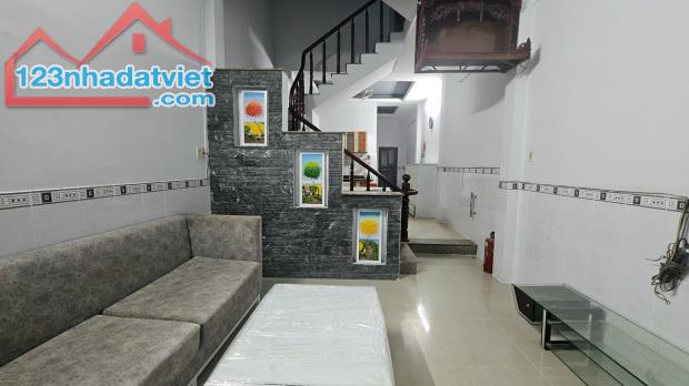 Siêu phẩm Quận 8 – nhà 3 tầng kiên cố, 5PN, sổ hồng riêng - 2