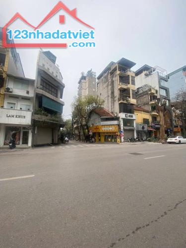 BÁN NHÀ MẶT PHỐ HUẾ. HOÀN KIẾM. 52M2 MT 6,4M GIÁ 41 TỶ- SIÊU PHẨM  - VỈA HÈ ĐÁ BÓNG - - 1