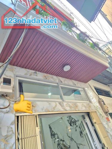 Bán nhà âu cơ 3x8m 3 lầu 3 tỷ TL
