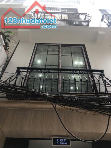 TÒA CĂN HỘ DỊCH VỤ 64 m2 TẠI KIM MÃ, XÂY MỚI 7 TẦNG THANG MÁY, PCCC GIÁ CHỈ 20 TỶ