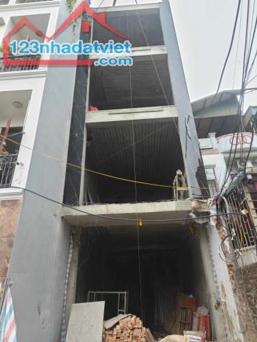 50M - 9.79 Tỷ - Ô tô thông - 5 tầng thang máy - Bán nhà Ngọc Thuỵ Long Biên