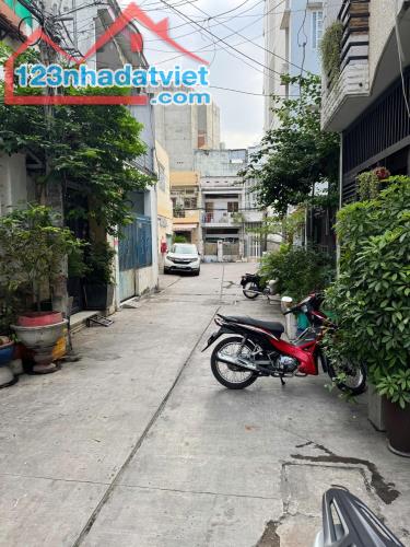 **Bán biệt thự HXH Tân Hải**, p13 quận Tân Bình; (5,2*17) 4 tầng VIP chỉ 13,7 tỷ - 3
