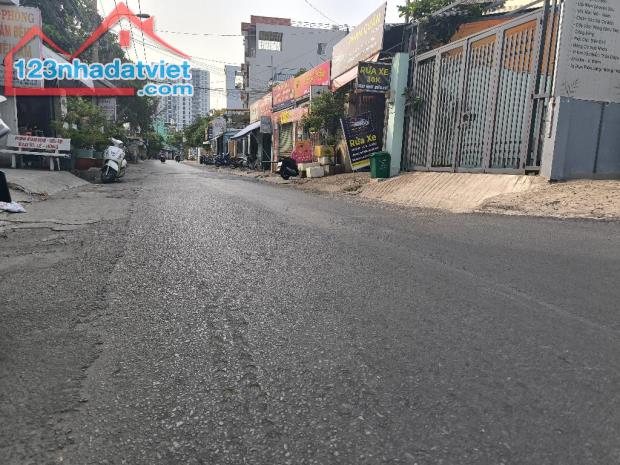 MẶT TIỀN KINH DOANH VIP, 5 TẦNG ĐẸP MÊ TƠI, GẦN UBP TRƯỜNG THỌ, 4X23 CHỈ 15 TỶ.