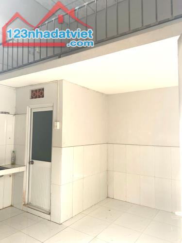 Dãy Phòng Trọ Đường Số 8, Gần Hoàng Diệu 2, 100m2(rộng 5m x dài 20m), Nhỉnh 5 Tỷ (TL)