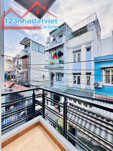🌹 HƠN 4.X TỶ – NHÀ LÔ GÓC HẺM XE HƠI – 3 TẦNG FULL NỘI THẤT – KINH DOANH ĐỈNH – PHƯỜNG 7 - 1