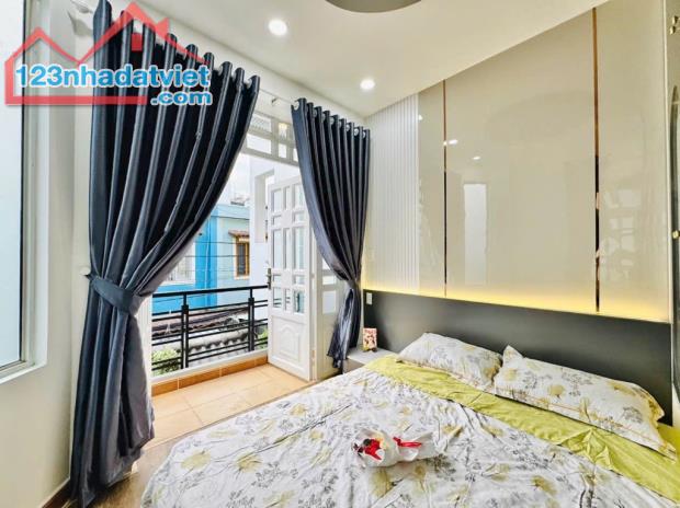 🌹 HƠN 4.X TỶ – NHÀ LÔ GÓC HẺM XE HƠI – 3 TẦNG FULL NỘI THẤT – KINH DOANH ĐỈNH – PHƯỜNG 7 - 3