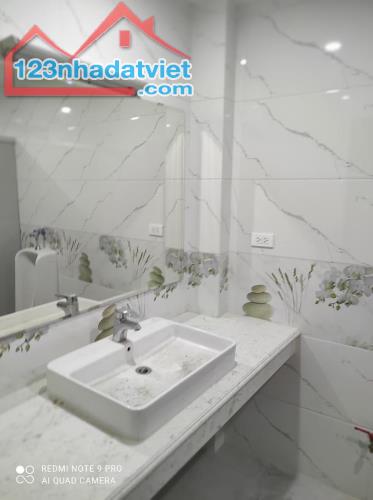Building vàng Trung Phụng Xã Đàn, Nở hậu, 9 tầng 2 TM. 248m2, MT 10m. Chỉ 230 tỷ! - 1